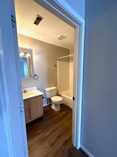 Apartment for rent at 109 E Jefferson #4, Potosi, MO 63664