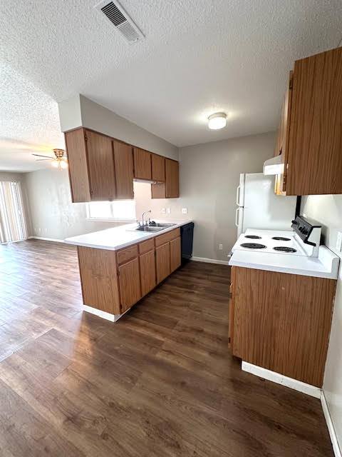 Apartment for rent at 109 E Jefferson #4, Potosi, MO 63664