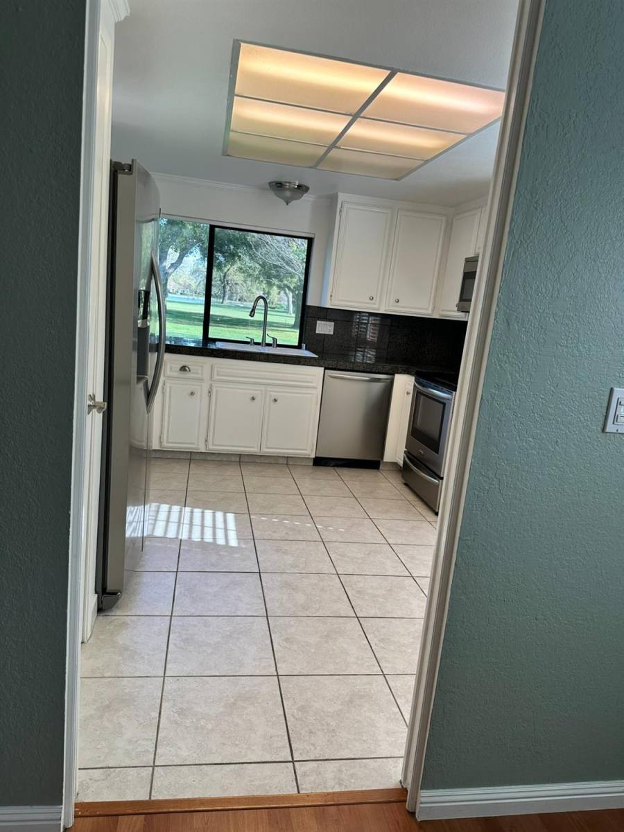 Townhouse for rent at 44771 Garden Court, Davis, CA 95618