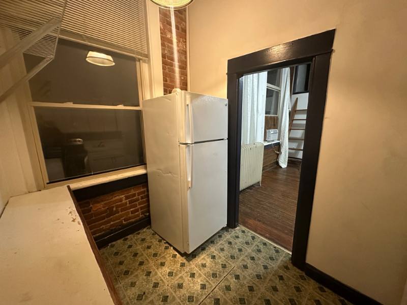 Apartment for rent at 112 W McPherson St #1, Kirksville, MO 63501