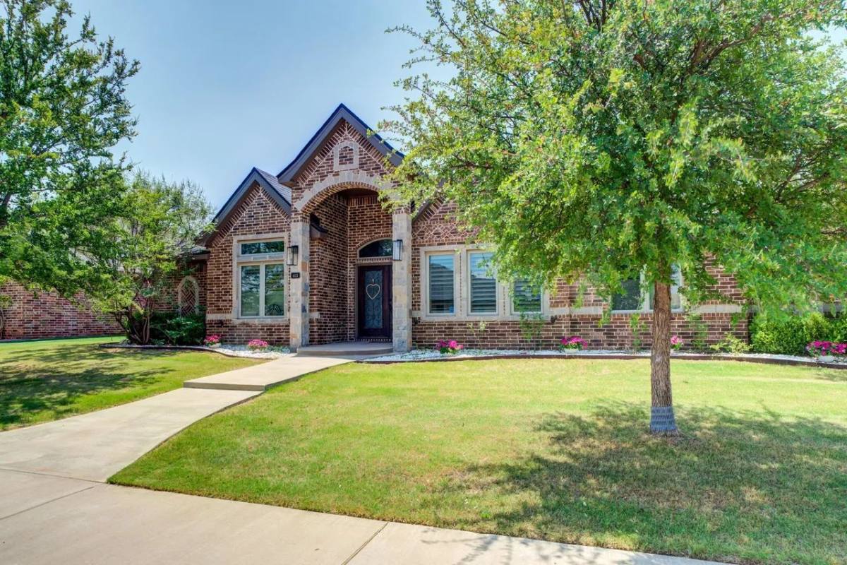 House for rent at 6113 74th St, Lubbock, TX 79424