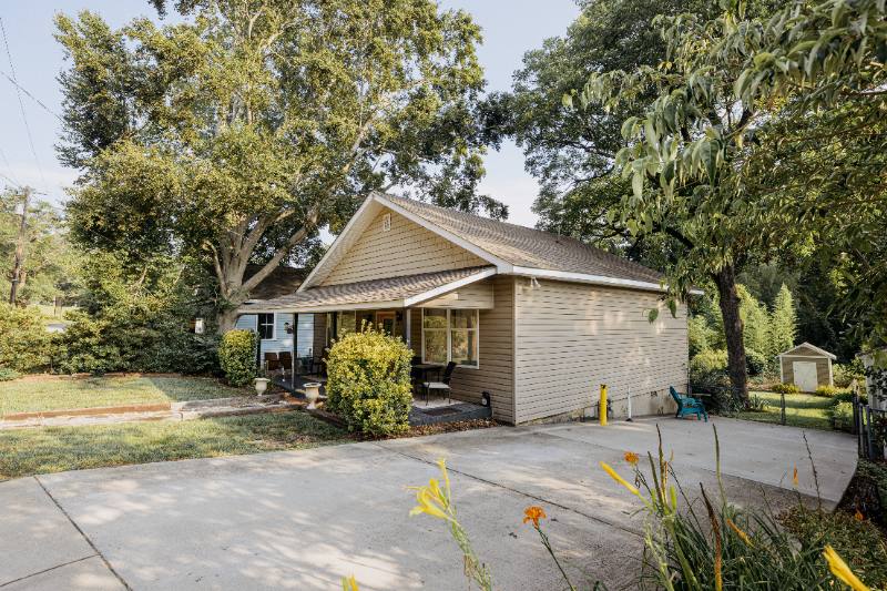 House for rent at 209 Mill St, Taylors, SC 29687