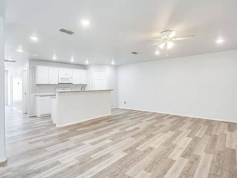 Townhouse for rent at 5514 Jarvis St #A, Lubbock, TX 79416