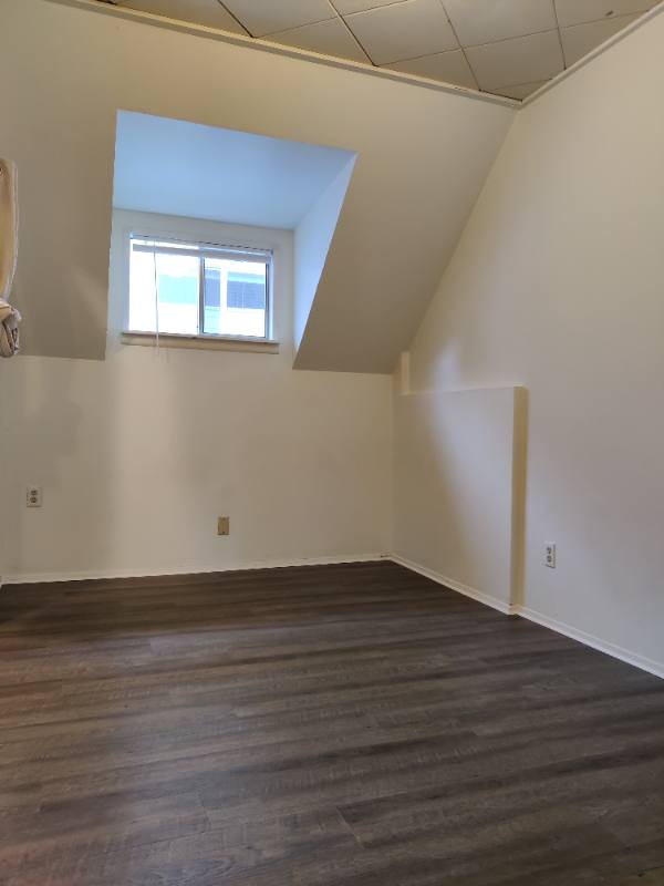Apartment for rent at 4409 5th Ave NE, Seattle, WA 98105