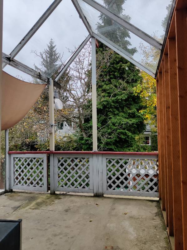 Apartment for rent at 4409 5th Ave NE, Seattle, WA 98105