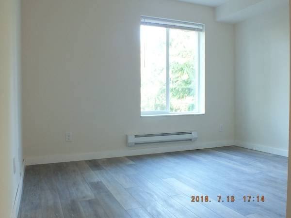 Apartment for rent at 12544 15th Ave NE #414, Seattle, WA 98125