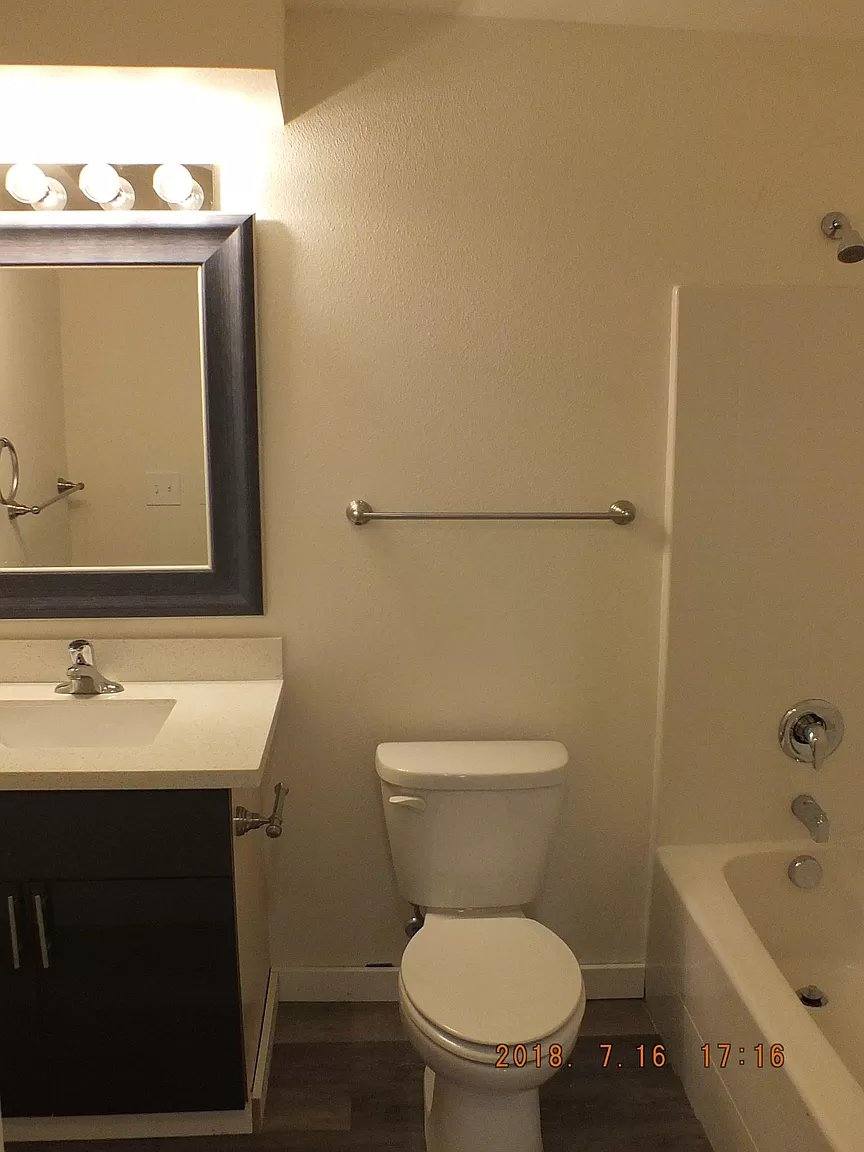 Apartment for rent at 12544 15th Ave NE #314, Seattle, WA 98125