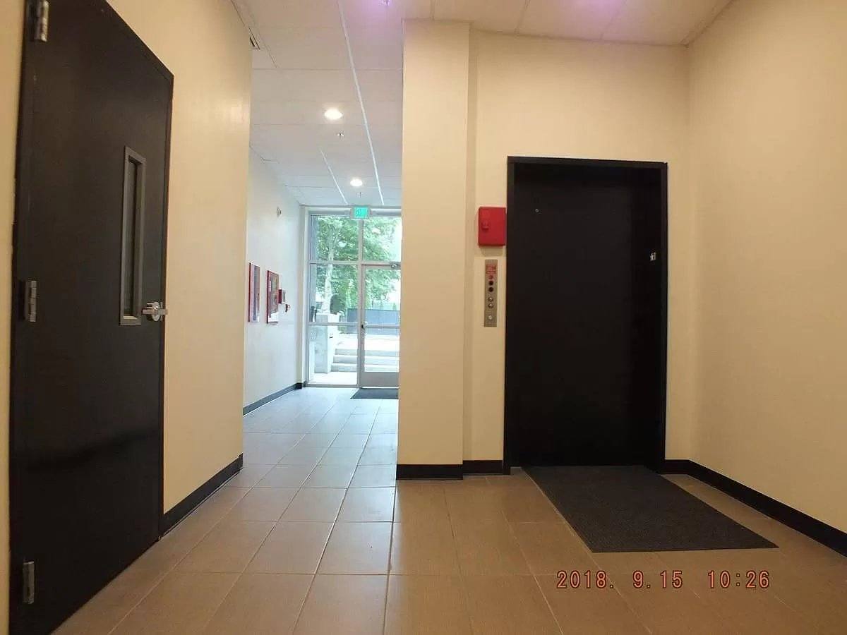 Apartment for rent at 12544 15th Ave NE #314, Seattle, WA 98125