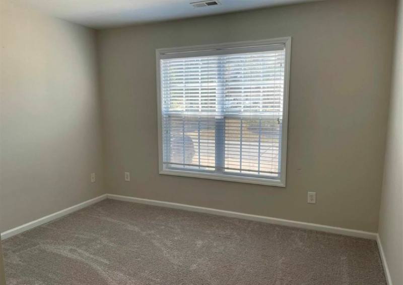 House for rent at 125 Cresthaven Dr, Sanford, NC 27332