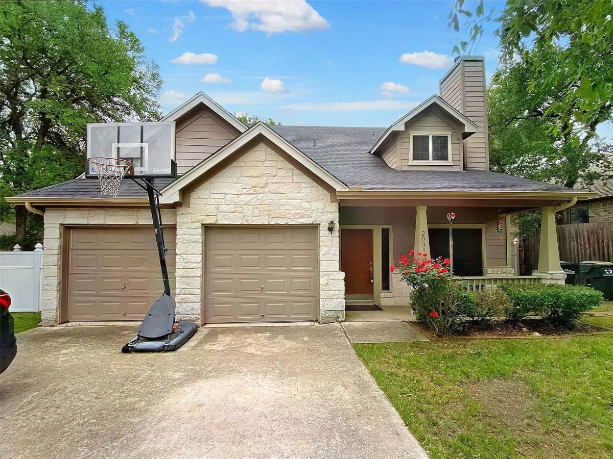 House for rent at 2009 Ridge View Dr, San Marcos, TX 78666