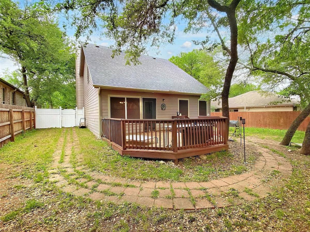 House for rent at 2009 Ridge View Dr, San Marcos, TX 78666