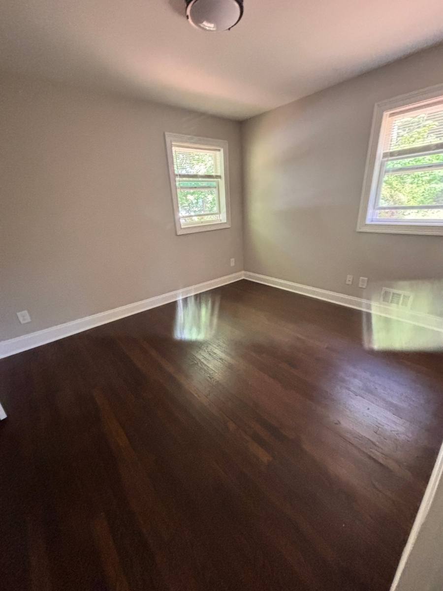 House for rent at 976 5th Ave, Jonesboro, GA 30236