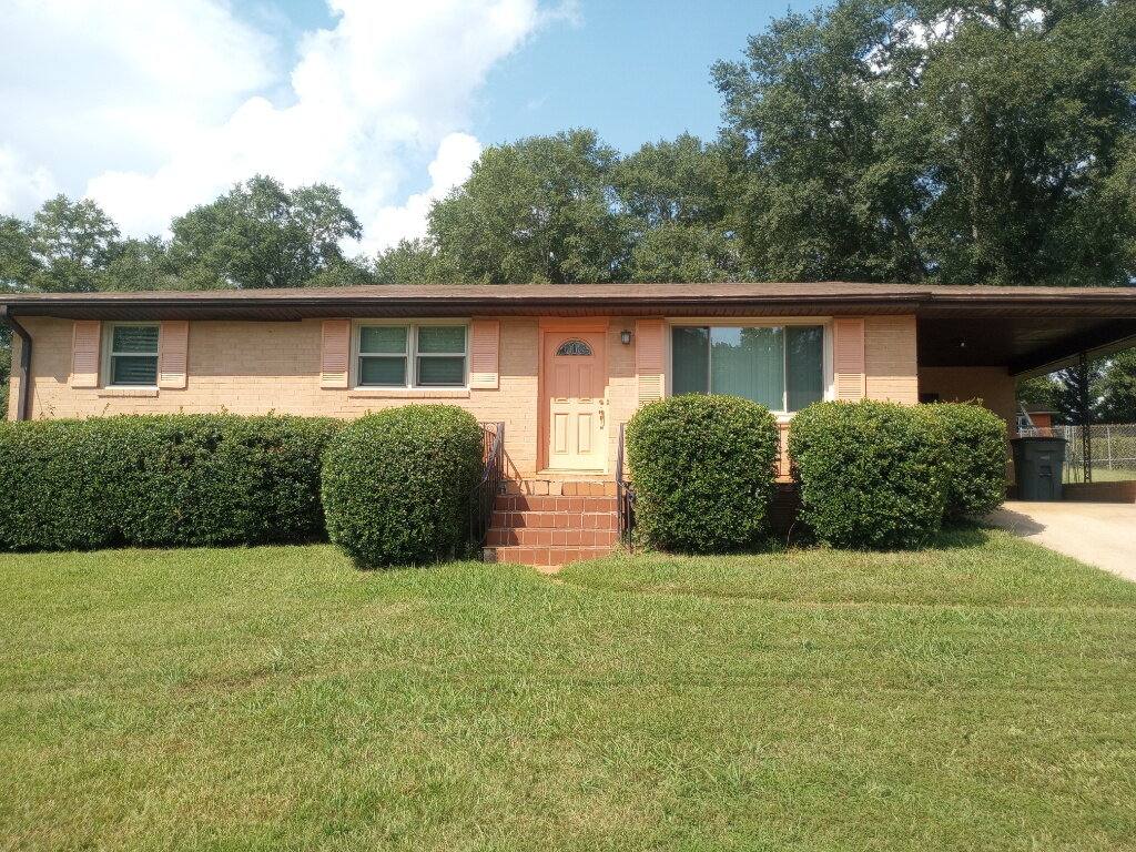 House for rent at 10 State Rd #802, Greenville, SC 29611
