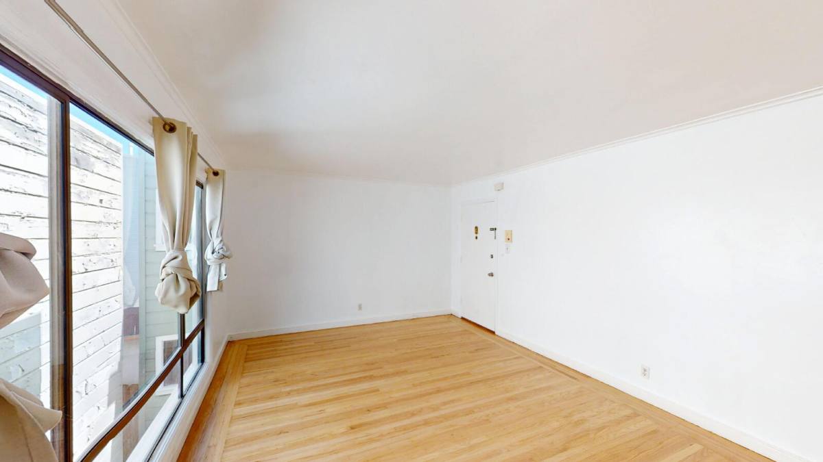 Apartment for rent at 3421 Anza St #5, San Francisco, CA 94121
