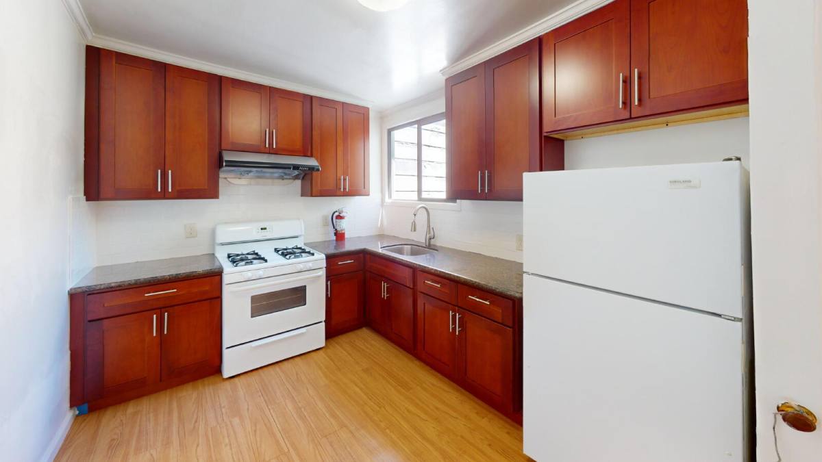 Apartment for rent at 3421 Anza St #5, San Francisco, CA 94121