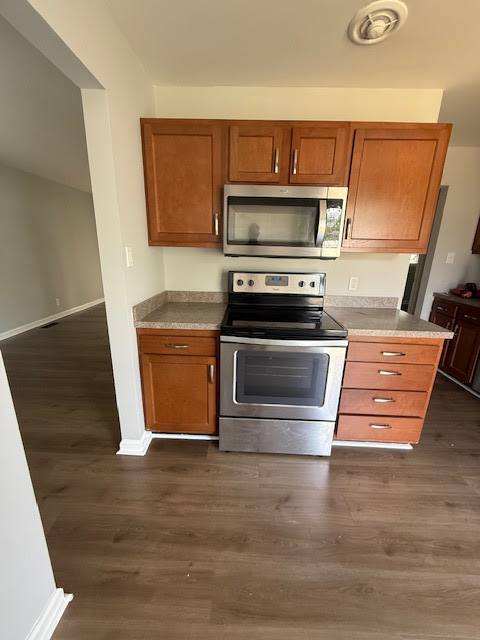 House for rent at 2515 Hikes Lane, Louisville, KY 40218