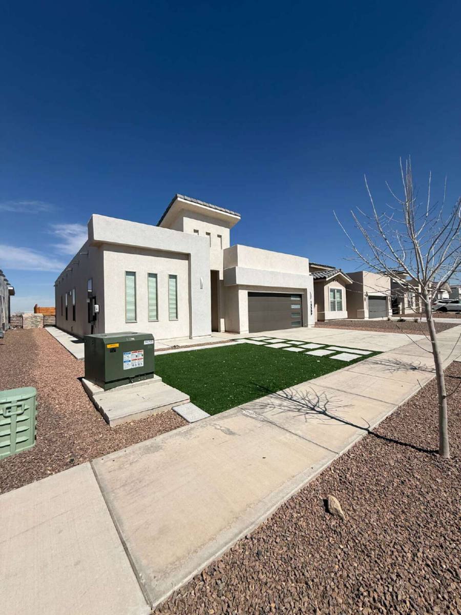 House for rent at 13389 Carterton Ave, El Paso, TX 79928