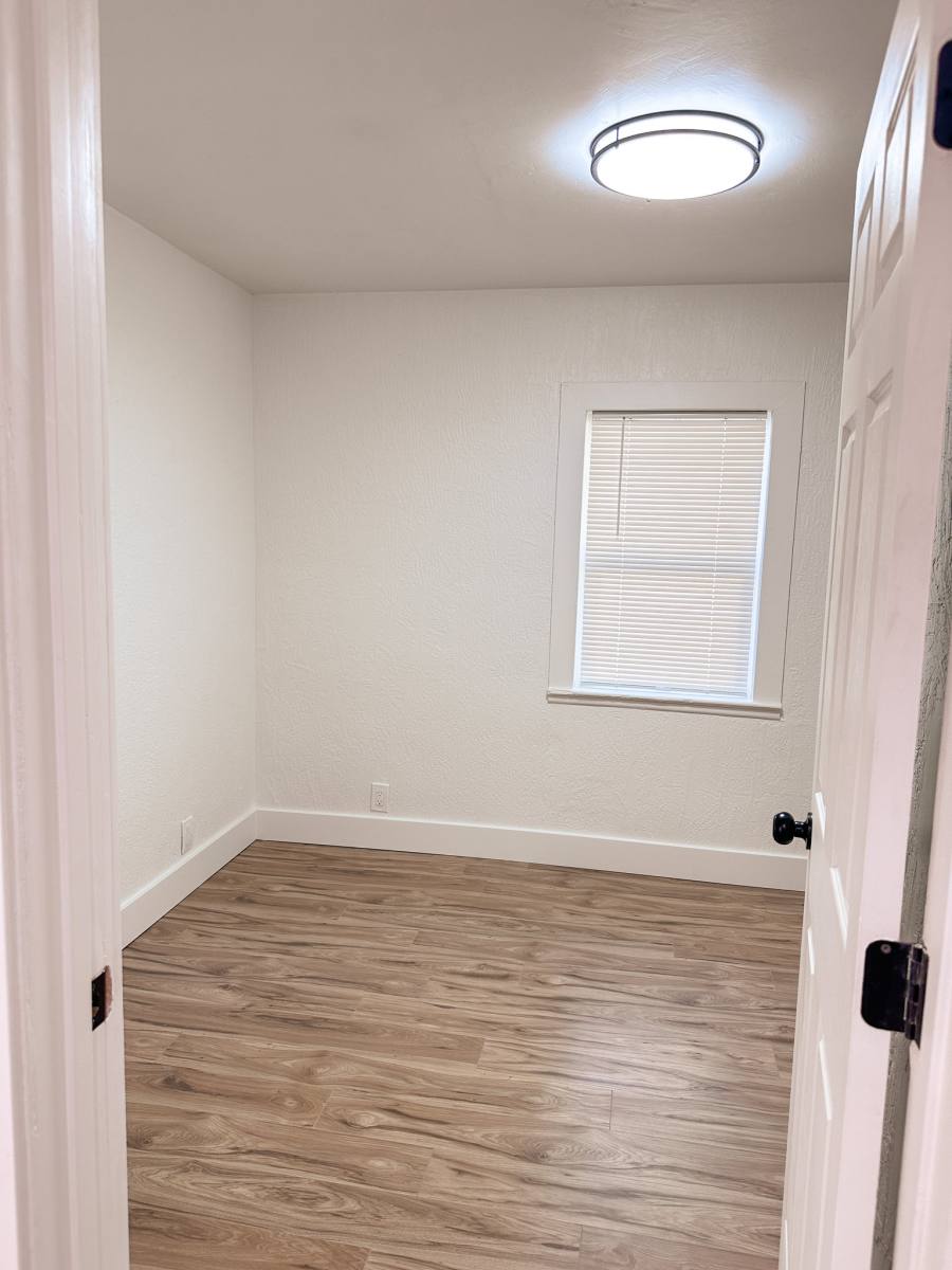 House for rent at 617 California Ave, South Bend, WA 98586