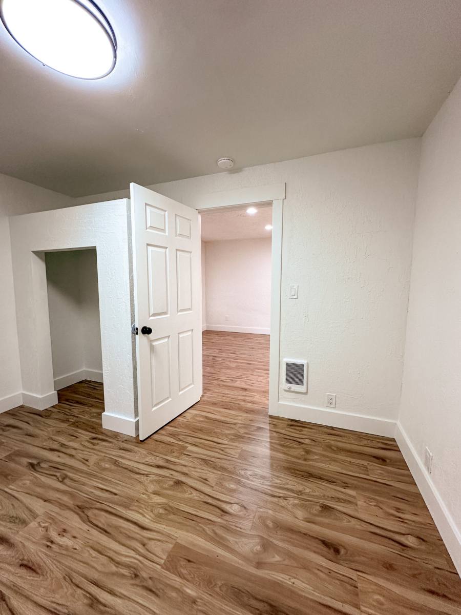 House for rent at 617 California Ave, South Bend, WA 98586