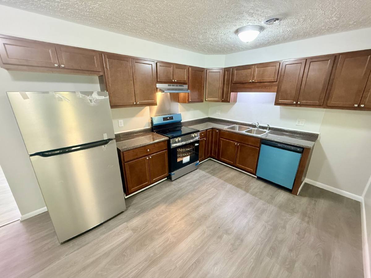 Apartment for rent at 4730 Rosehill Rd, Fayetteville, NC 28311