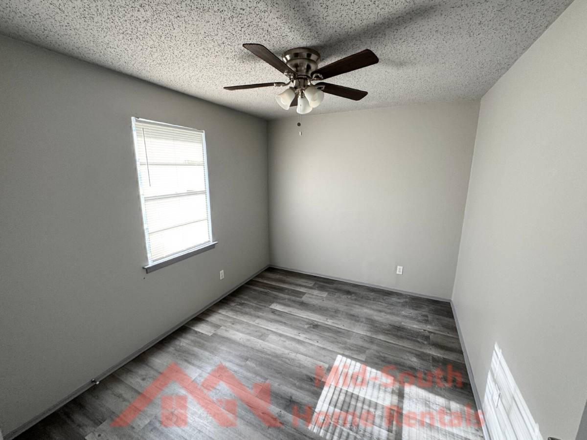 Apartment for rent at 487 Williams Ave #4, Memphis, TN 38126