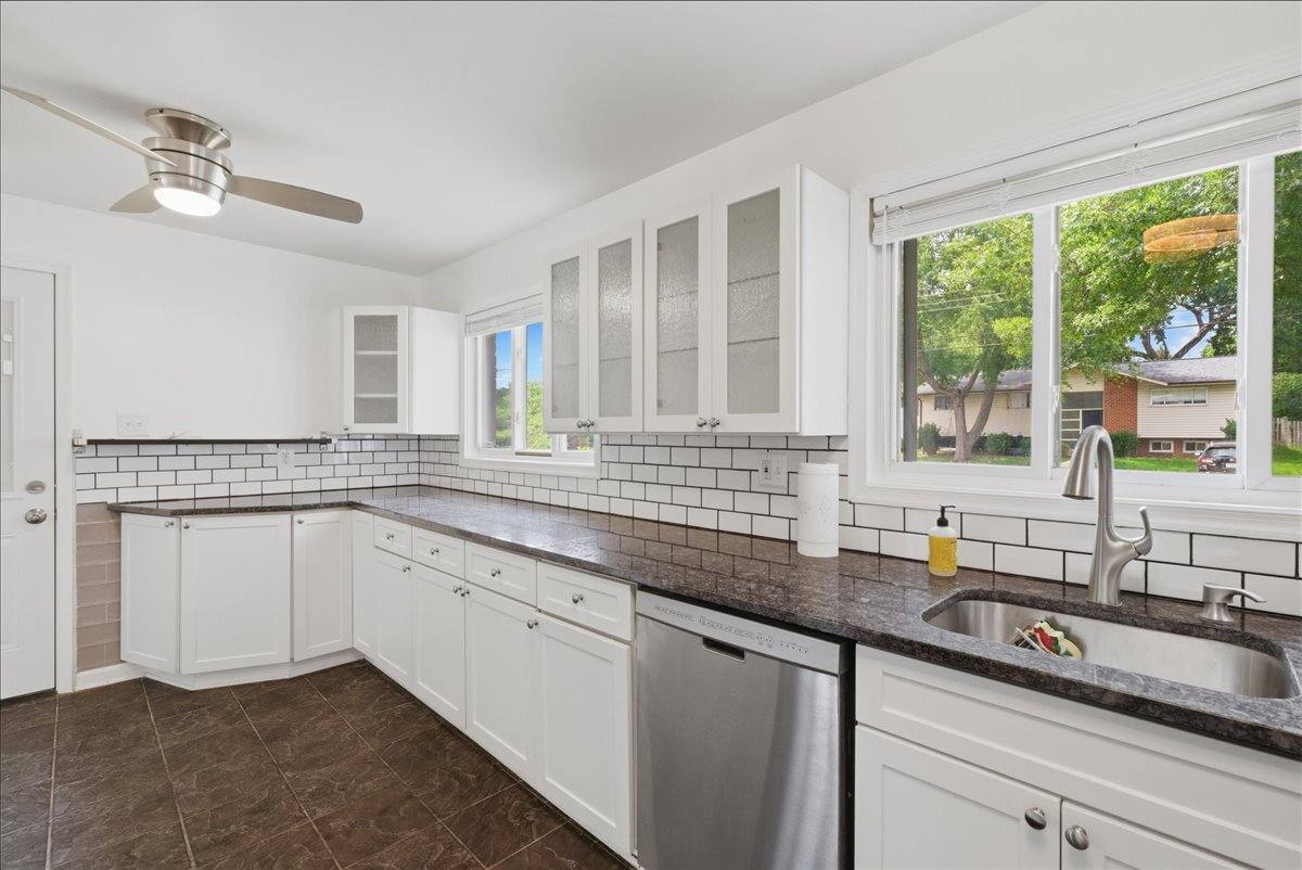 House for rent at 709 N Pryor St, Alexandria, VA 22304