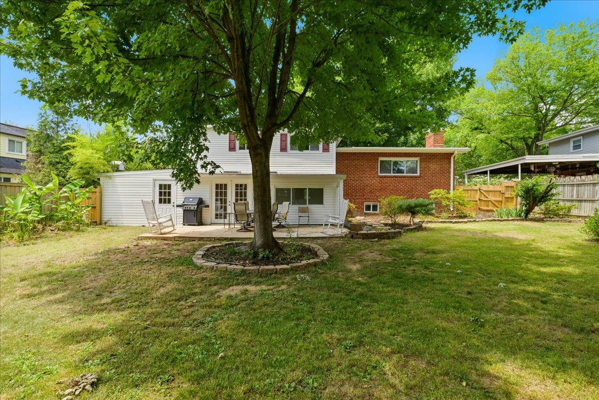 House for rent at 709 N Pryor St, Alexandria, VA 22304