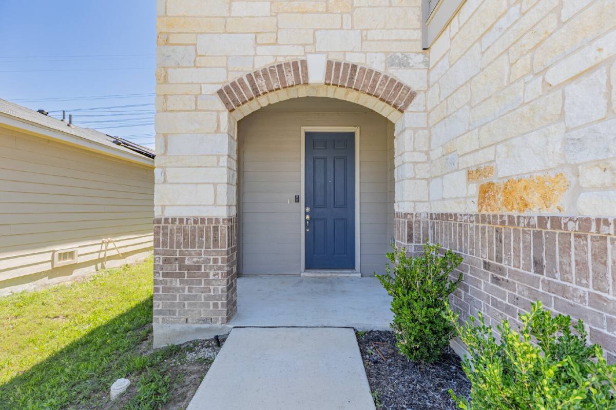 House for rent at 4660 Via Sonoma Trail, Converse, TX 78109