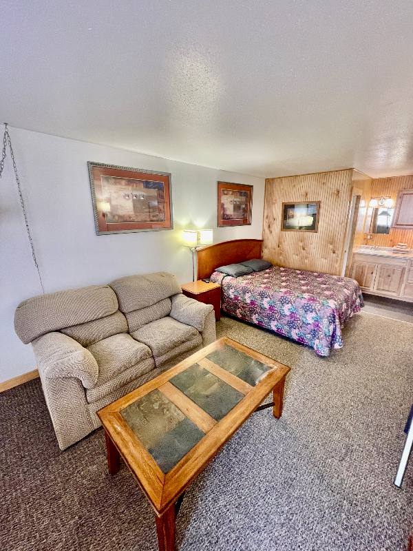 Apartment for rent at 102 N Maple Ave #30, Rapid City, SD 57701