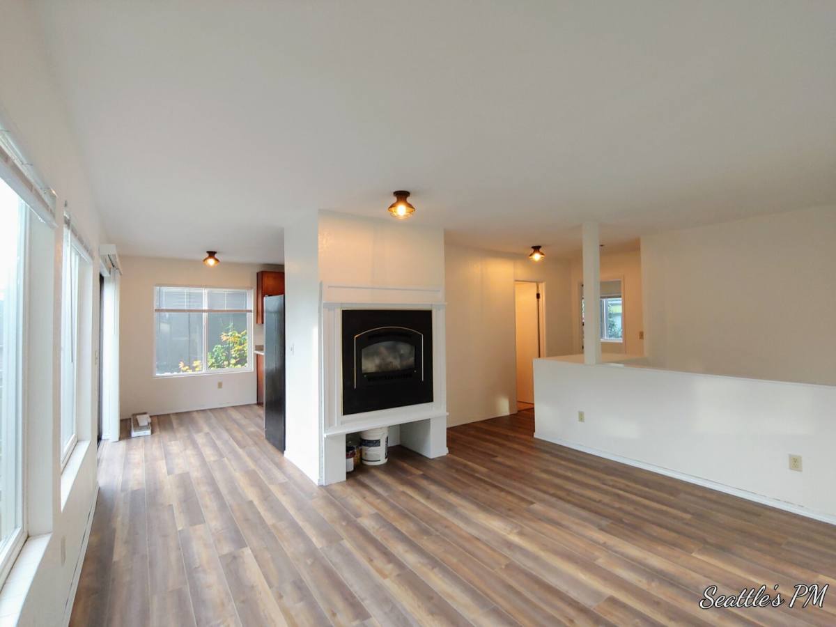 Apartment for rent at 2124 Waverly Place N #B, Seattle, WA 98109