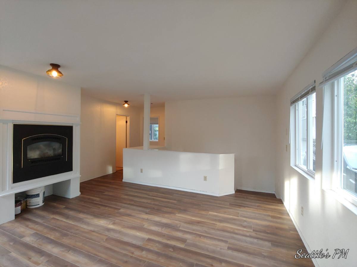 Apartment for rent at 2124 Waverly Place N #B, Seattle, WA 98109