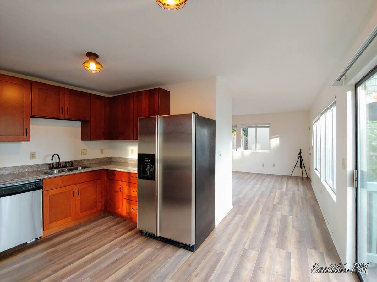 Apartment for rent at 2124 Waverly Place N #B, Seattle, WA 98109