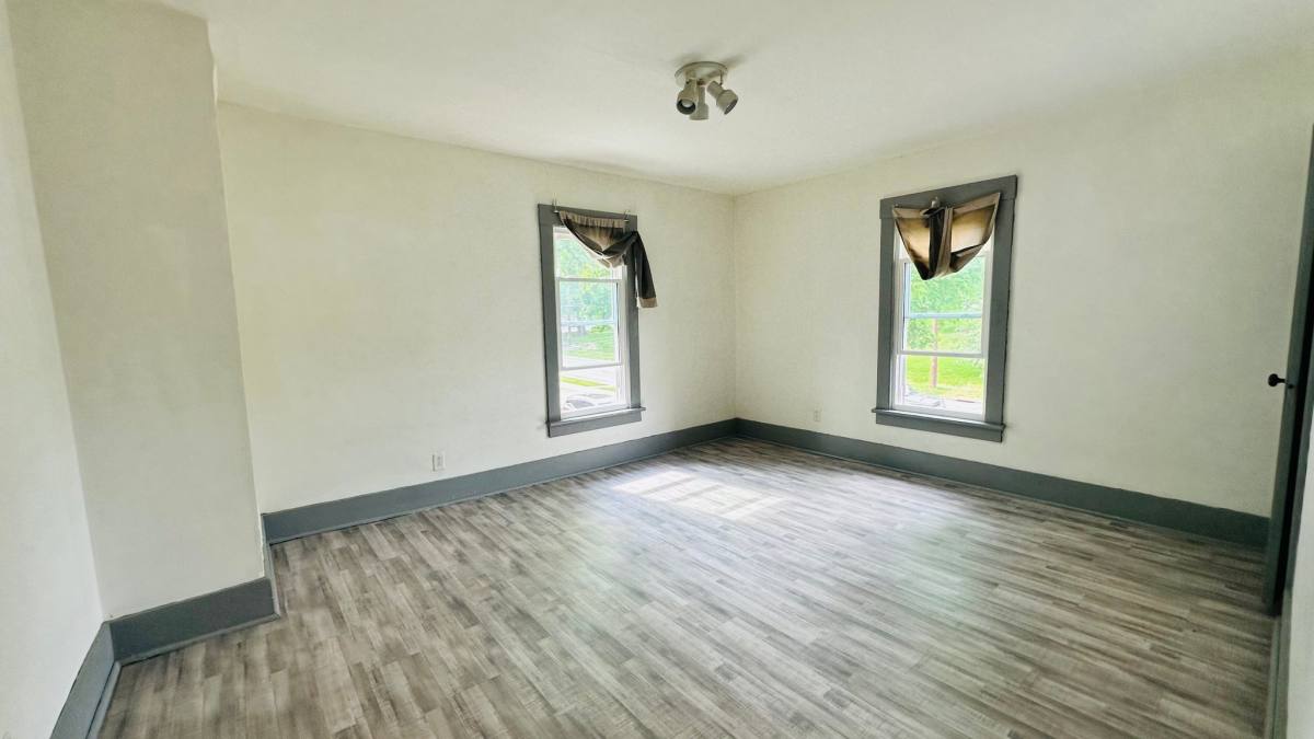 Apartment for rent at 567 E Bowman St #2, Wooster, OH 44691