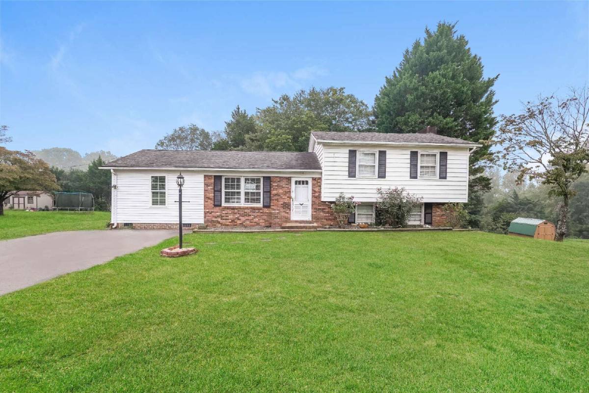 House for rent at 717 Milling Rd, Mocksville, NC 27028
