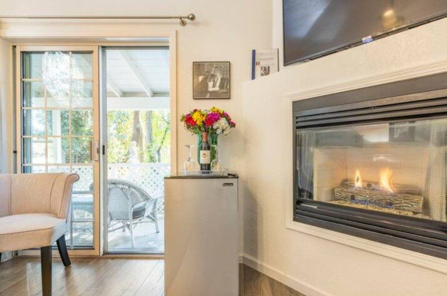 House for rent at 1042 Easum Dr, Napa, CA 94558