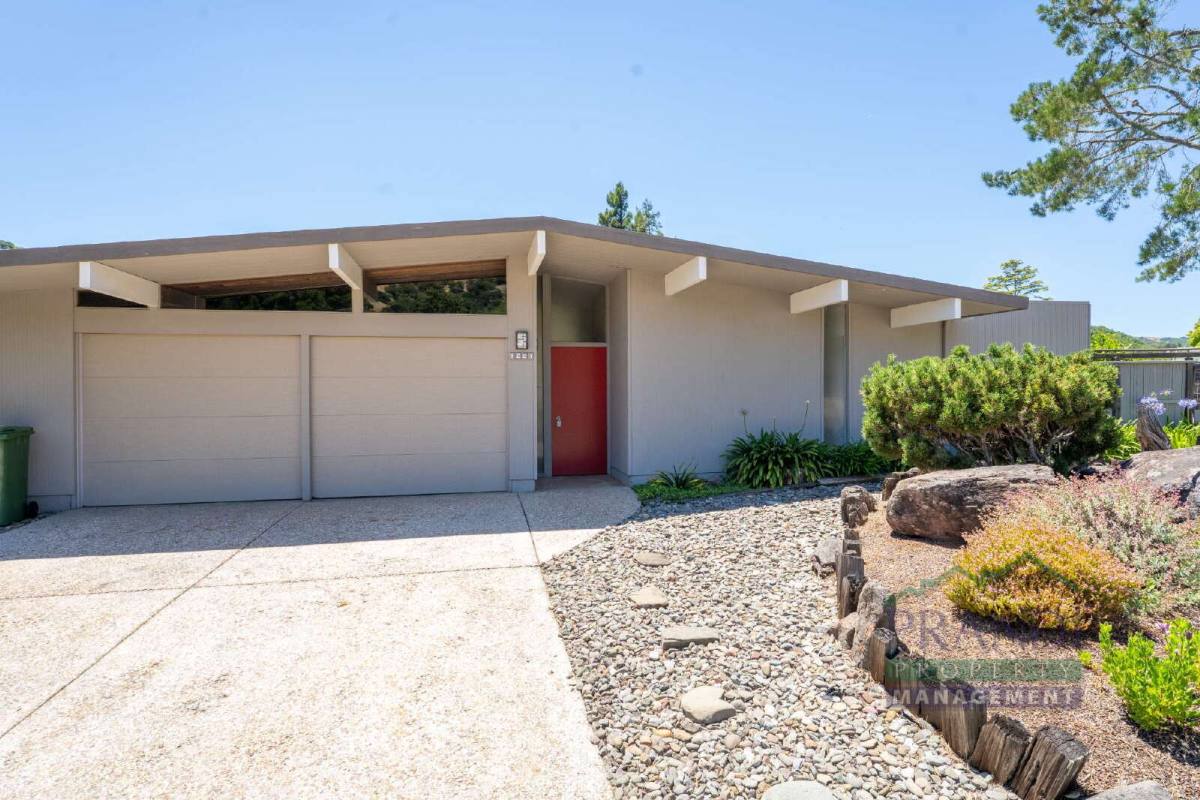 House for rent at 1221 Idylberry Rd, San Rafael, CA 94903