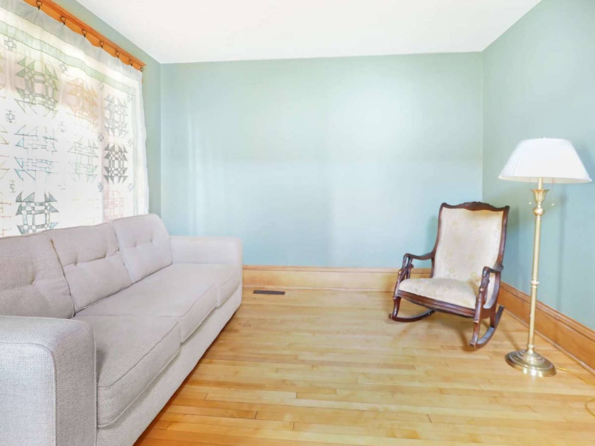 House for rent at 1182 Woodbridge St, Saint Paul, MN 55117