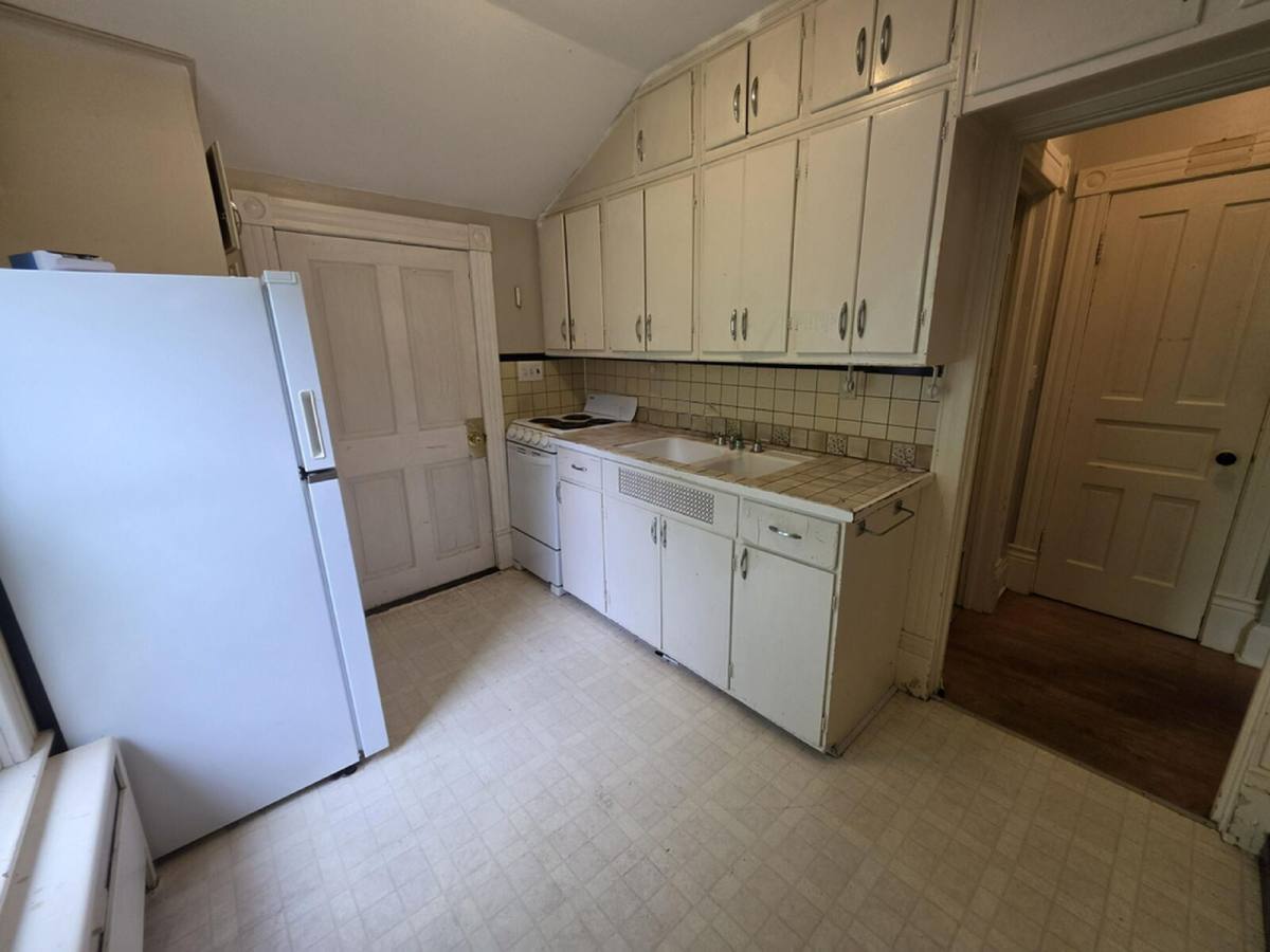 Apartment for rent at 622 Hudson St, Eau Claire, WI 54703