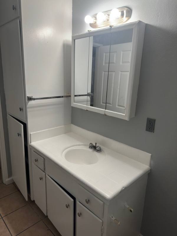Apartment for rent at 1025 N Madison St #11, Stockton, CA 95202
