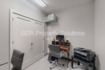 Apartment for rent at 950 4th St NW, Albuquerque, NM 87102