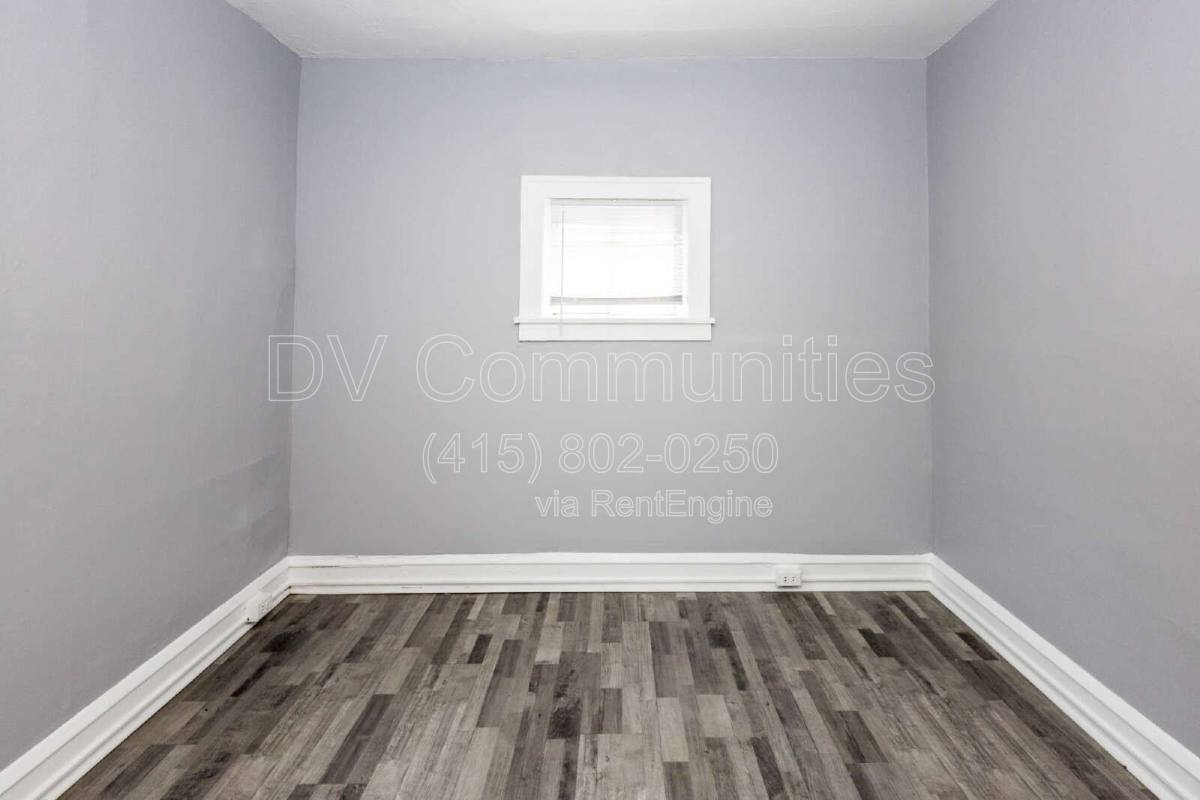 Apartment for rent at 13389 Madison Ave, Lakewood, OH 44107