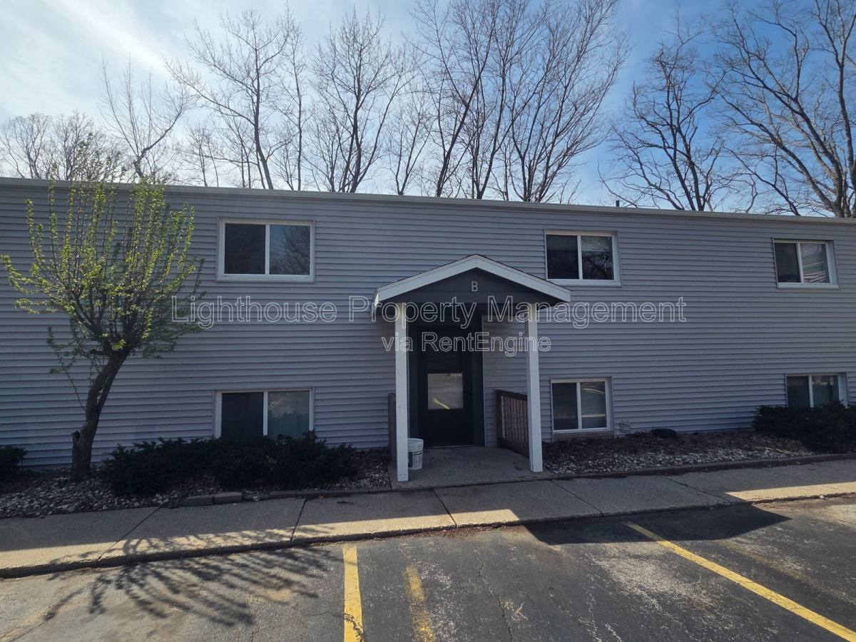 Apartment for rent at 5858 Red Arrow Highway B4, Stevensville, MI 49127