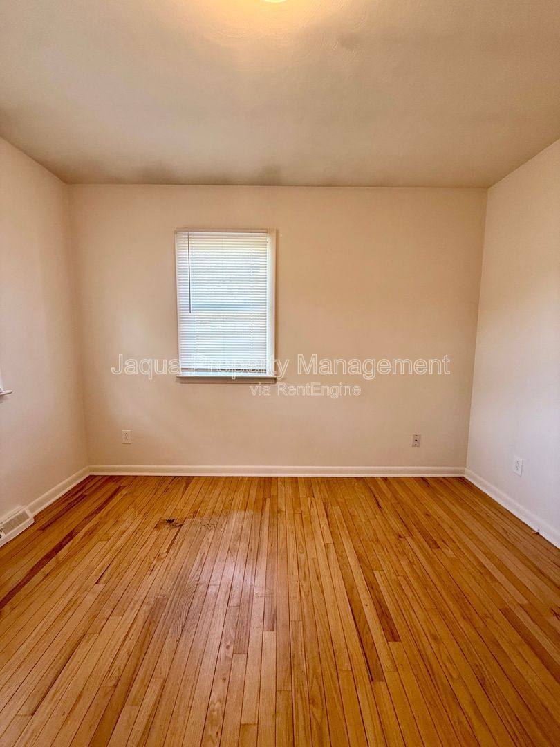 Apartment for rent at 2108 Woodbine Ave, Portage, MI 49002
