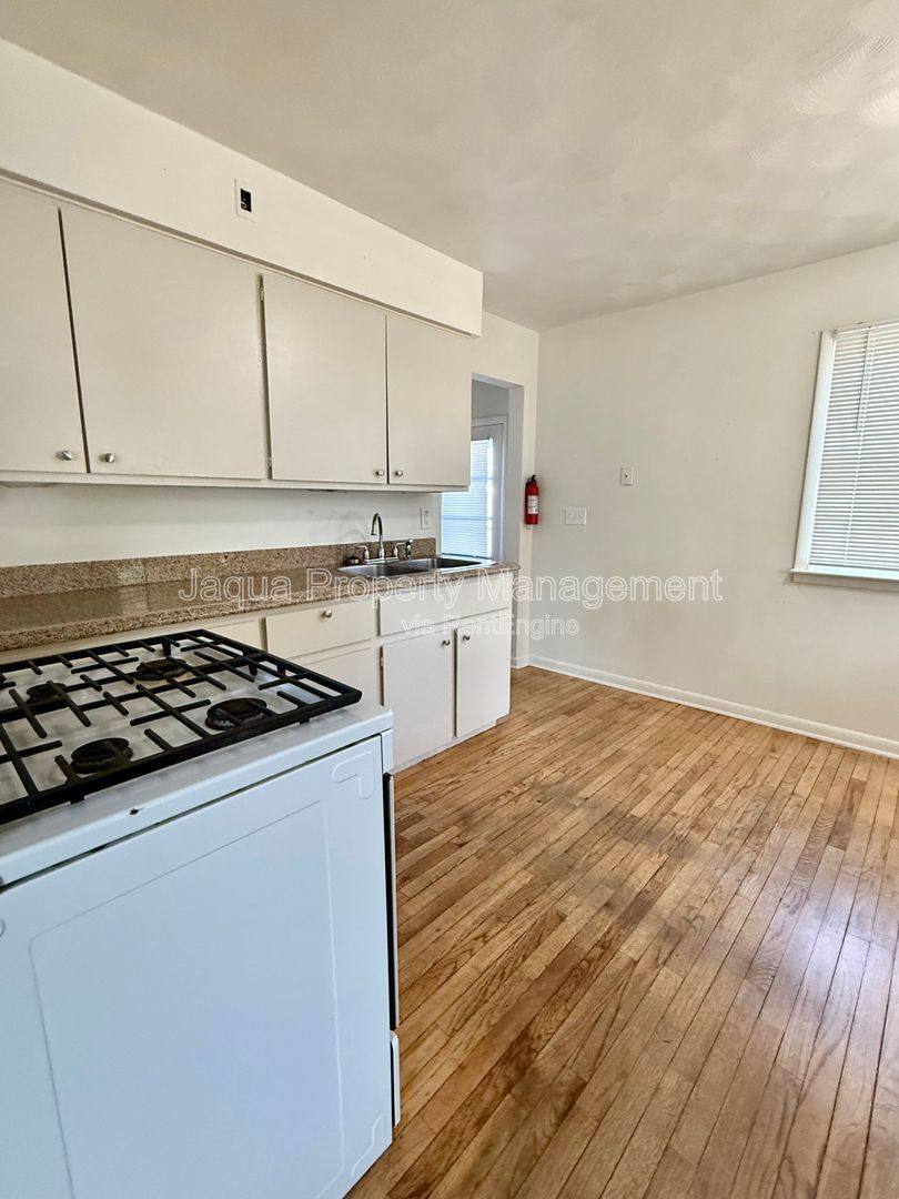 Apartment for rent at 2108 Woodbine Ave, Portage, MI 49002