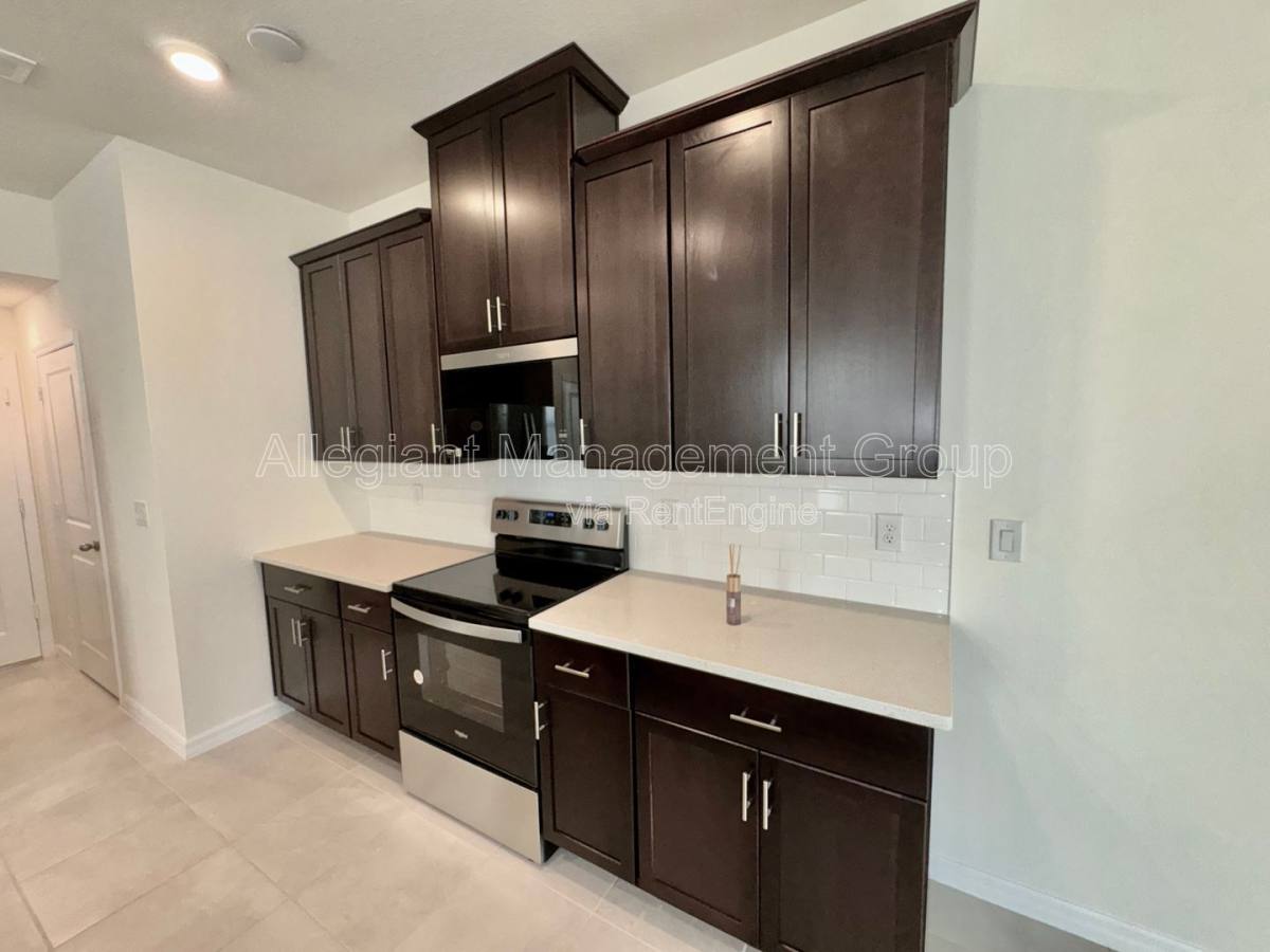 Townhouse for rent at 4570 Small Creek Rd, Kissimmee, FL 34744