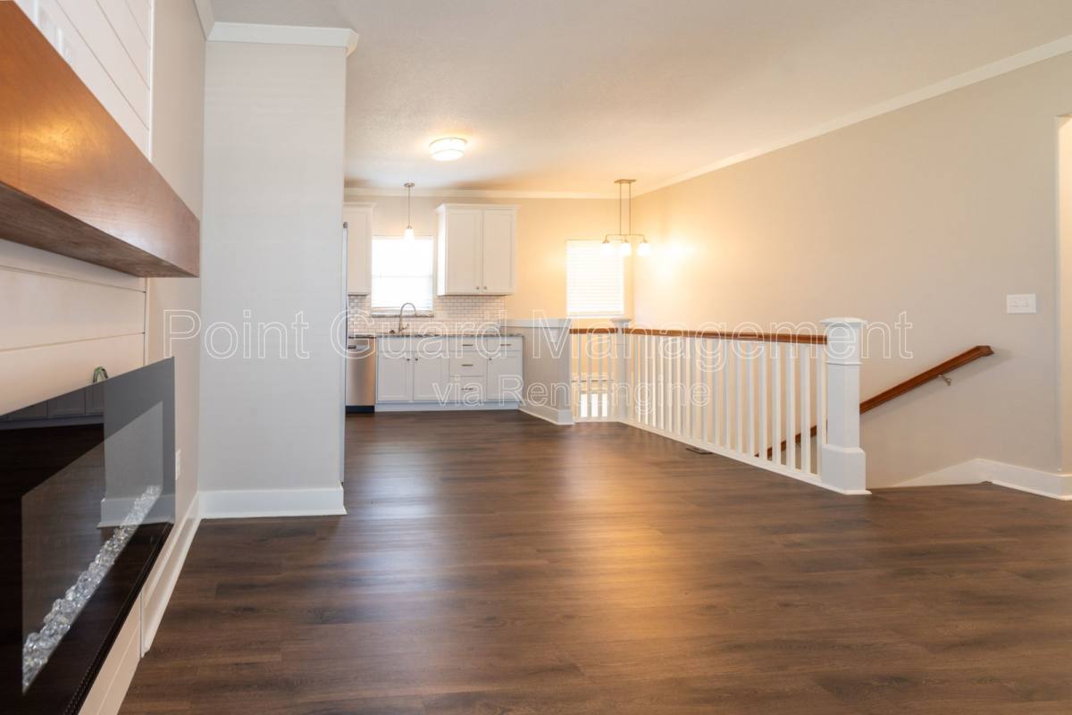 Apartment for rent at 331 N 127th St E #305, Wichita, KS 67206