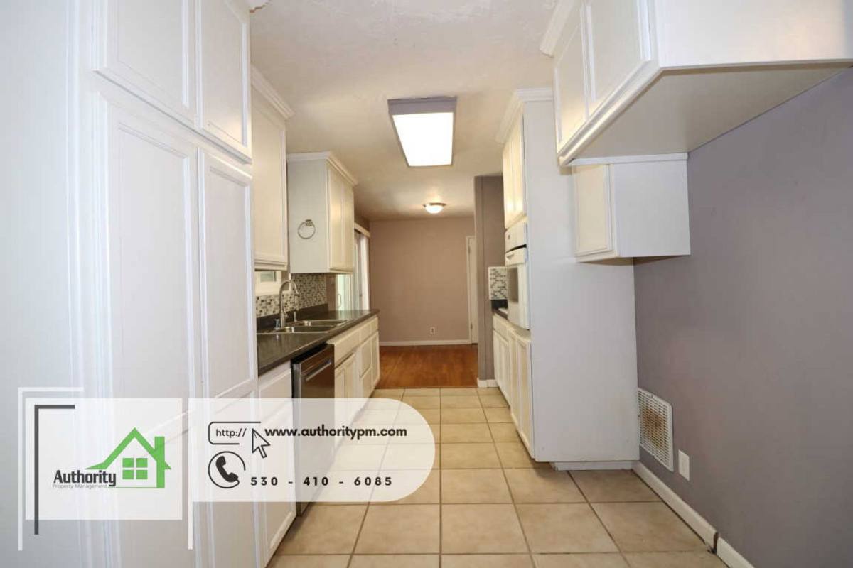 House for rent at 3040 Sharon Ave, Anderson, CA 96007