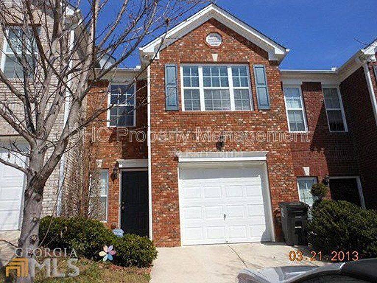 Townhouse for rent at 6494 Snowbird Lane, Douglasville, GA 30134