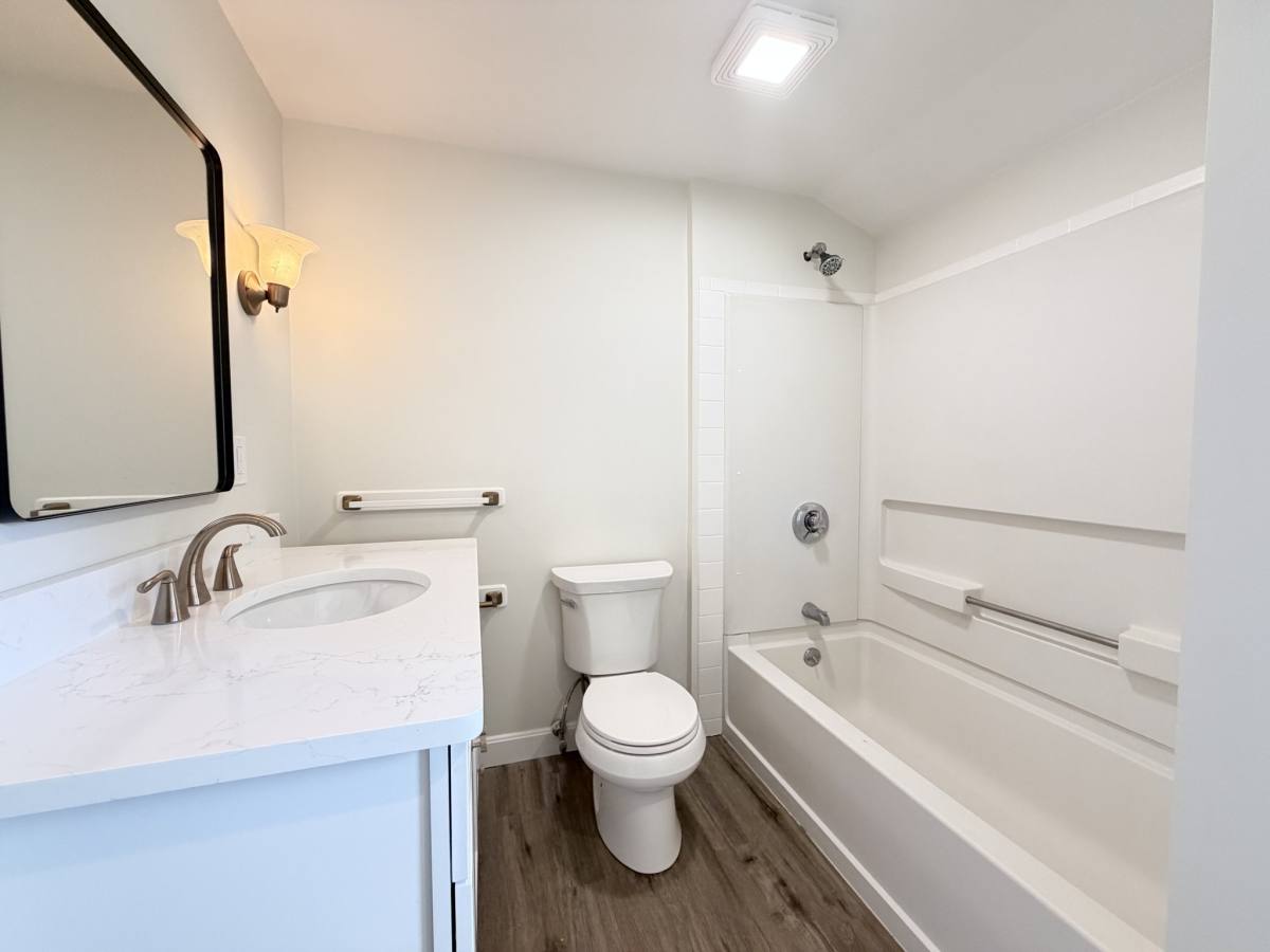 Apartment for rent at 146 Prospect St #3, Auburn, MA 01501