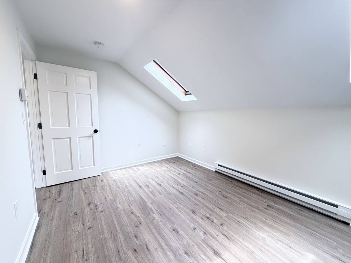 Apartment for rent at 146 Prospect St #3, Auburn, MA 01501